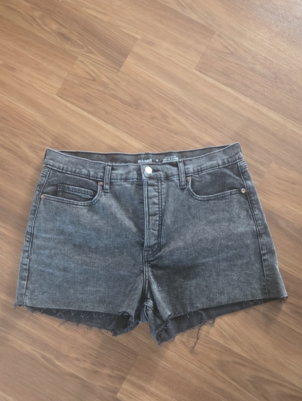 Old Navy Women's Washed Black Denim Cutoff Shorts